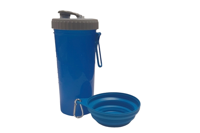 Hordozható eledel- és víztartó kutyusok számára