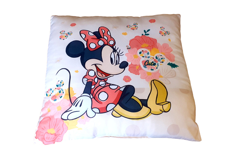 Minnie egeres díszpárna - 40x40 cm
