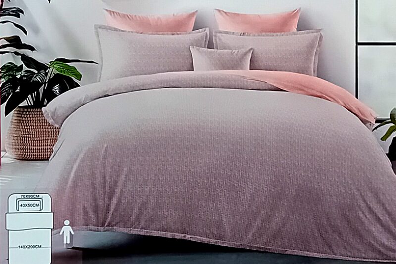 7 részes flanel jellegű ágyneműhuzat garnitúra, (bézs-lazac)