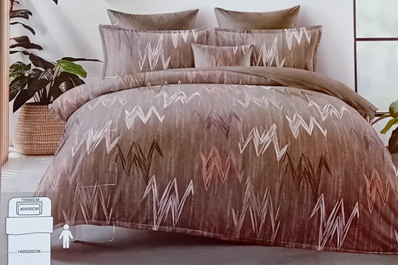 Flanel jellegű ágyneműhuzat garnitúra, 3 részes (barna, cikk-cakkos)