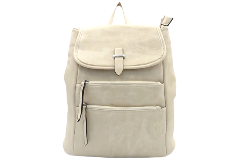 Női hátizsák (puha PVC) - 29x13,5x30 cm (bézs)