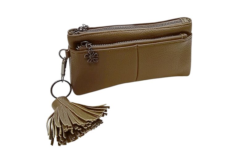 Női cipzáras pénztárca bojttal - barna, 19x3x10 cm (műbőr)