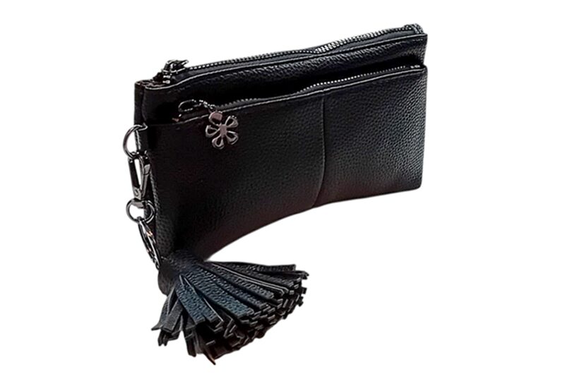 Női cipzáras pénztárca bojttal - fekete, 19x3x10 cm (műbőr)