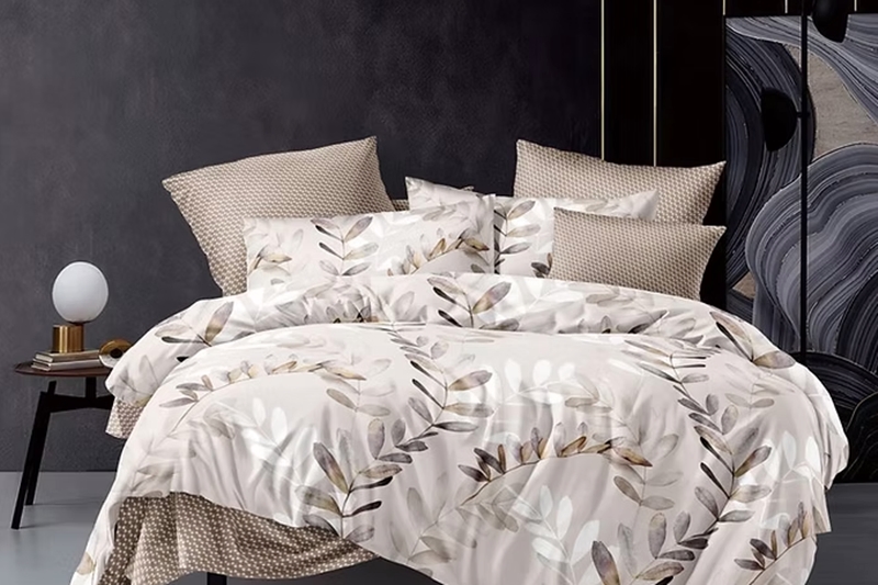 7 részes ágyneműhuzat garnitúra - bézs alapon levelek (kétoldalas mintával)